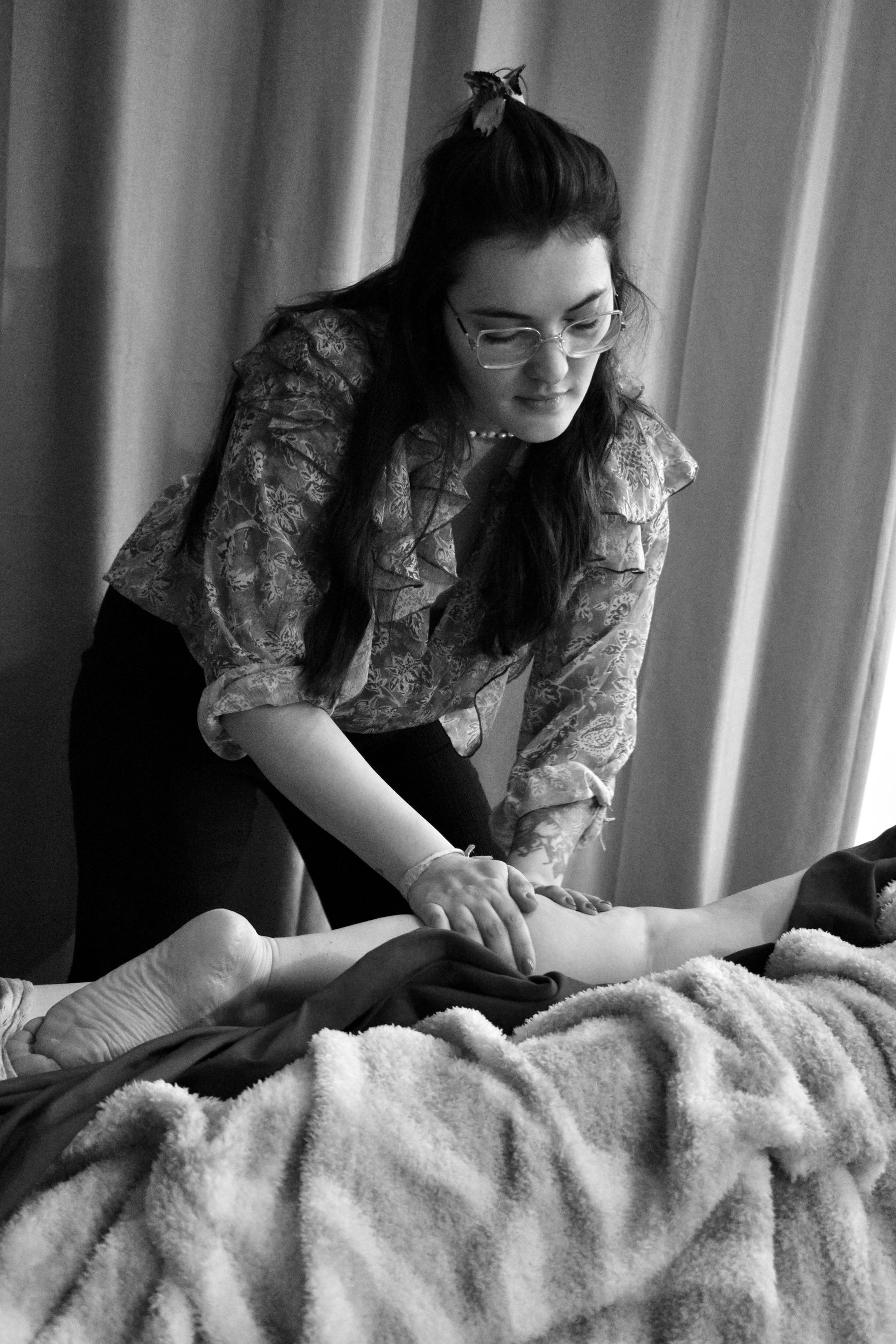 Massage post-natal — avec rebozo